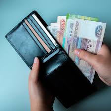 Воронежцам рассказали, сколько нужно зарабатывать для максимальной пенсии.