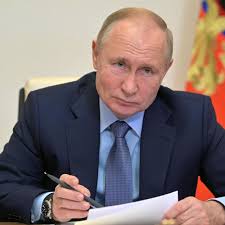 Владимир Путин подписал указ о единовременной выплате 80 тыс рублей ветеранам ВОВ. Владимир Путин подписал указ о единовременной выплате 80 тыс рублей ветеранам ВОВ.